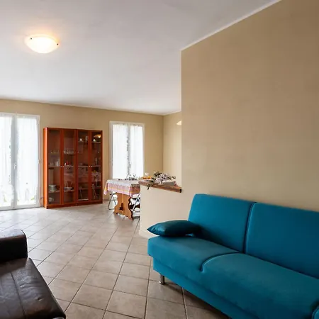 Prázdninový dům Tra Ulivi By Interhome Castellaro (Liguria)