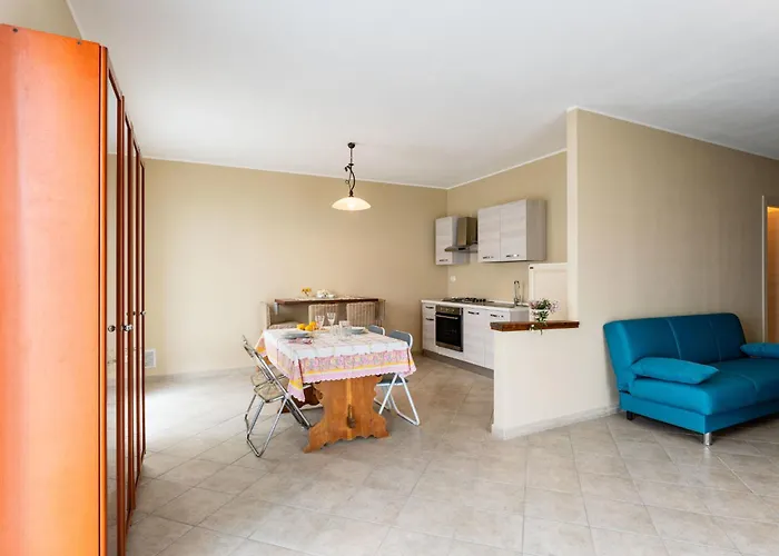 Semesterbostad Tra Ulivi By Interhome *